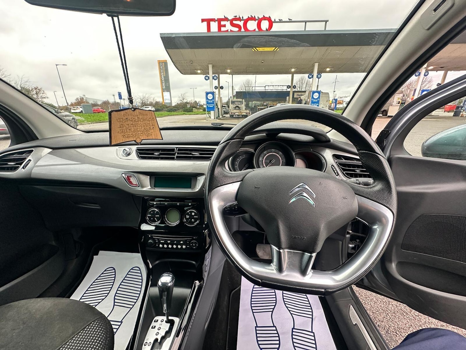 Used Citroen C3 2011 for sale - 76975521: Photo 19