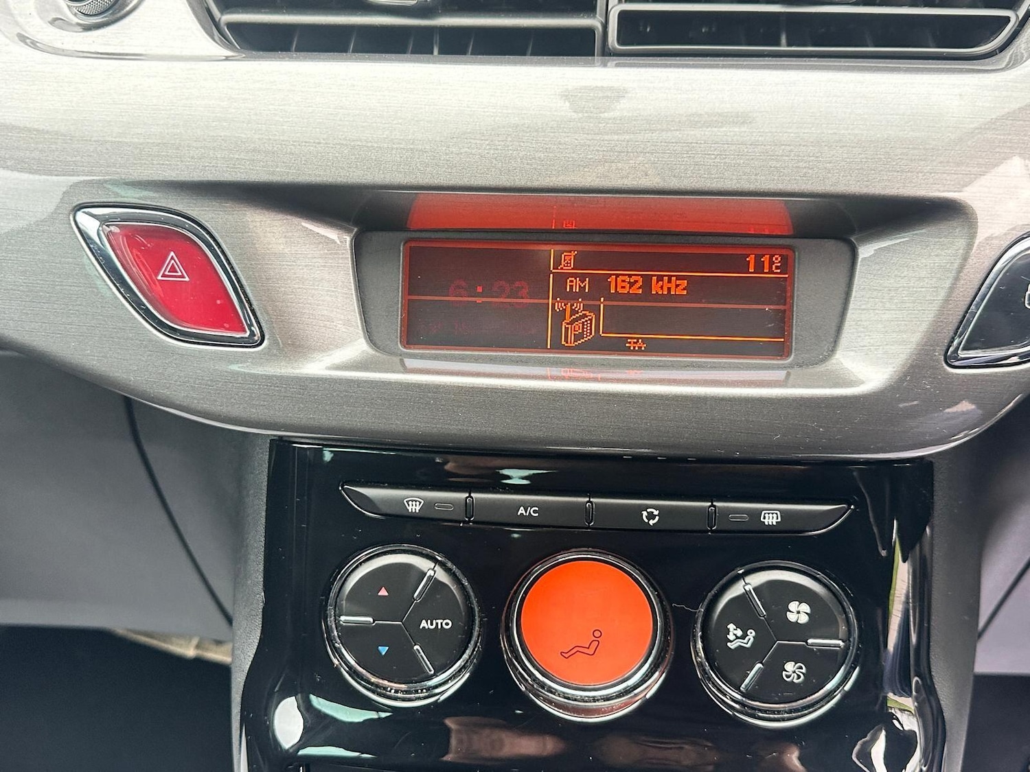 Used Citroen C3 2011 for sale - 76975521: Photo 27