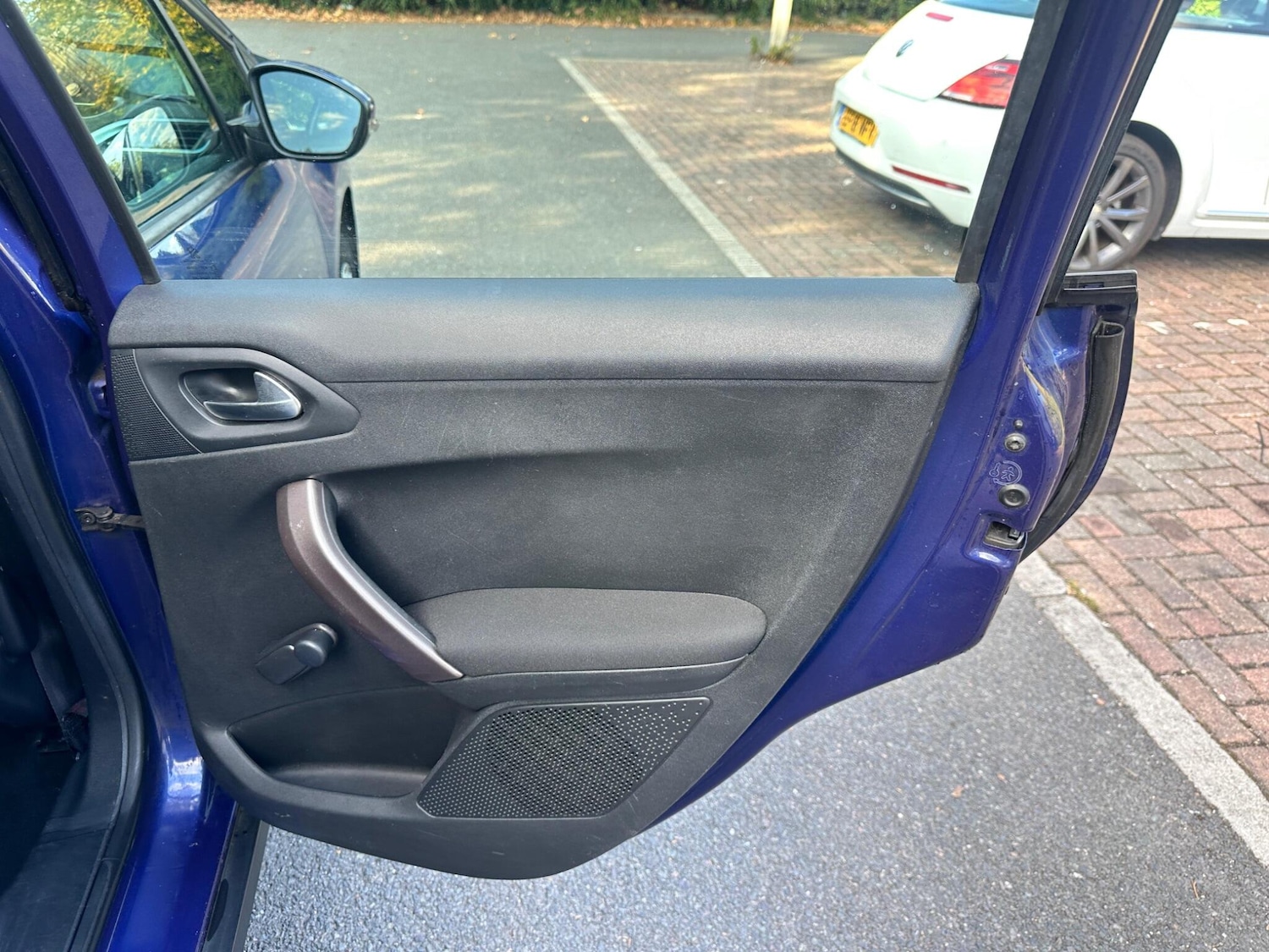 Used Peugeot 2008 2013 for sale - 77344423: Photo 22