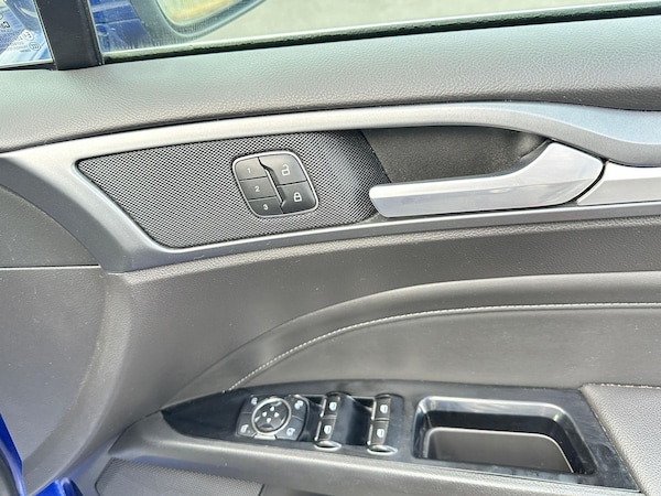 Used Ford Mondeo 2017 for sale - 76201199: Photo 27