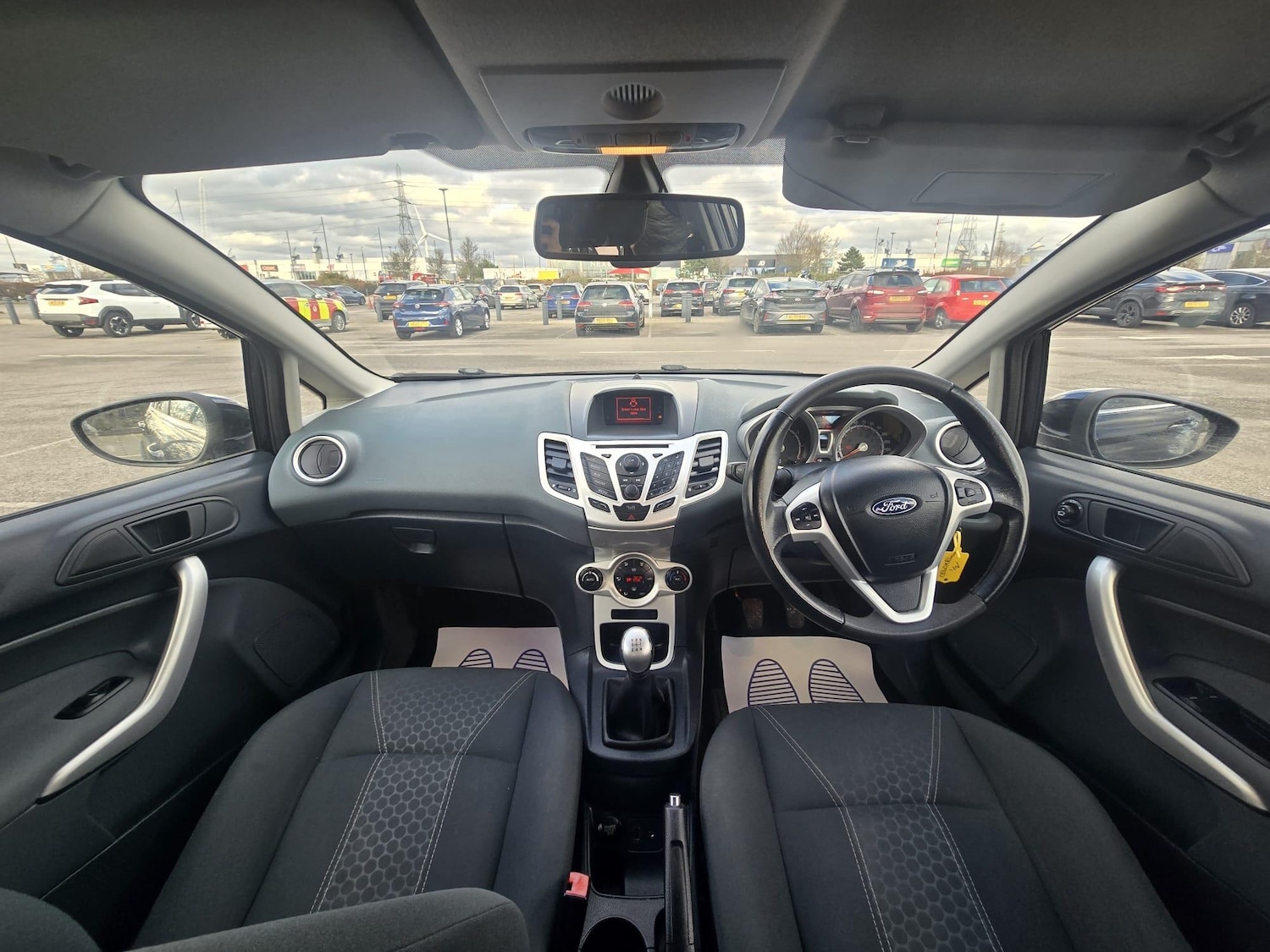 Used Ford Fiesta 2010 for sale - 76975570: Photo 11