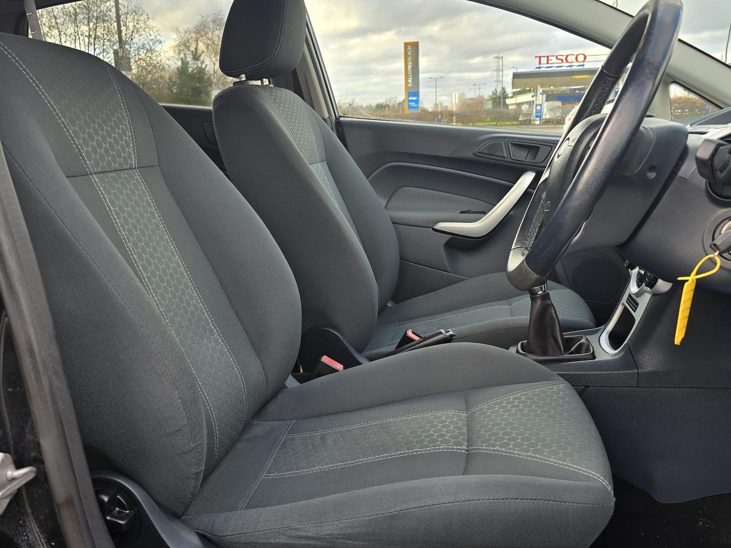 Used Ford Fiesta 2010 for sale - 76975570: Photo 12