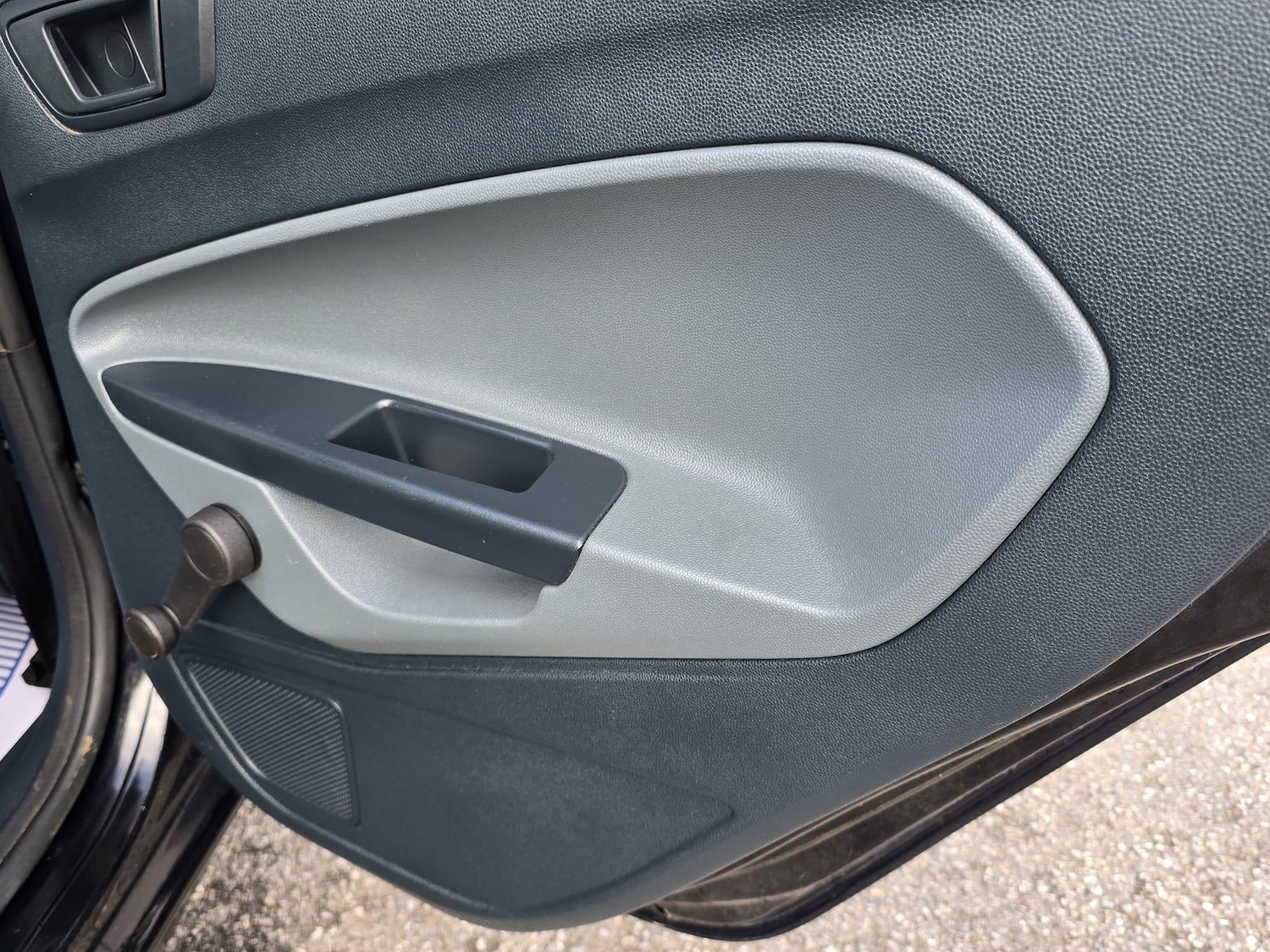 Used Ford Fiesta 2010 for sale - 76975570: Photo 18