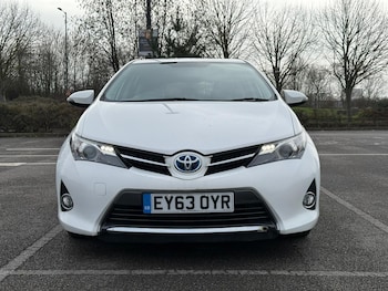 Used Toyota Auris 2013 for sale - 77331918: Photo