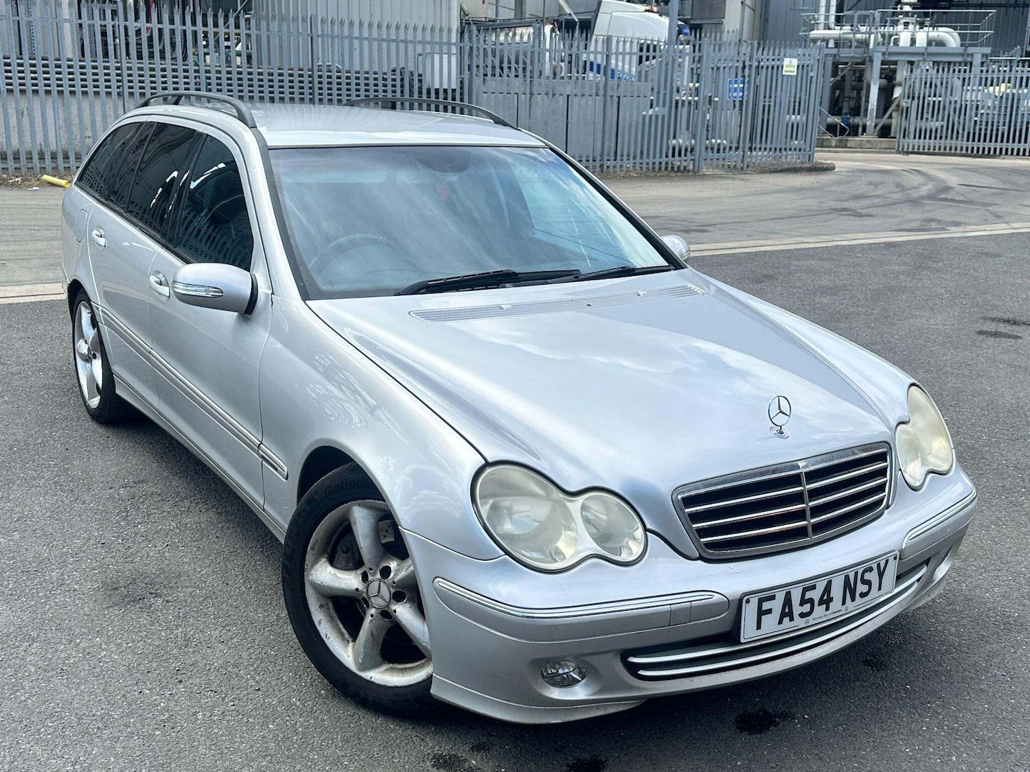 Used Mercedes-Benz C Class 2004 for sale - 76200287: Photo 1