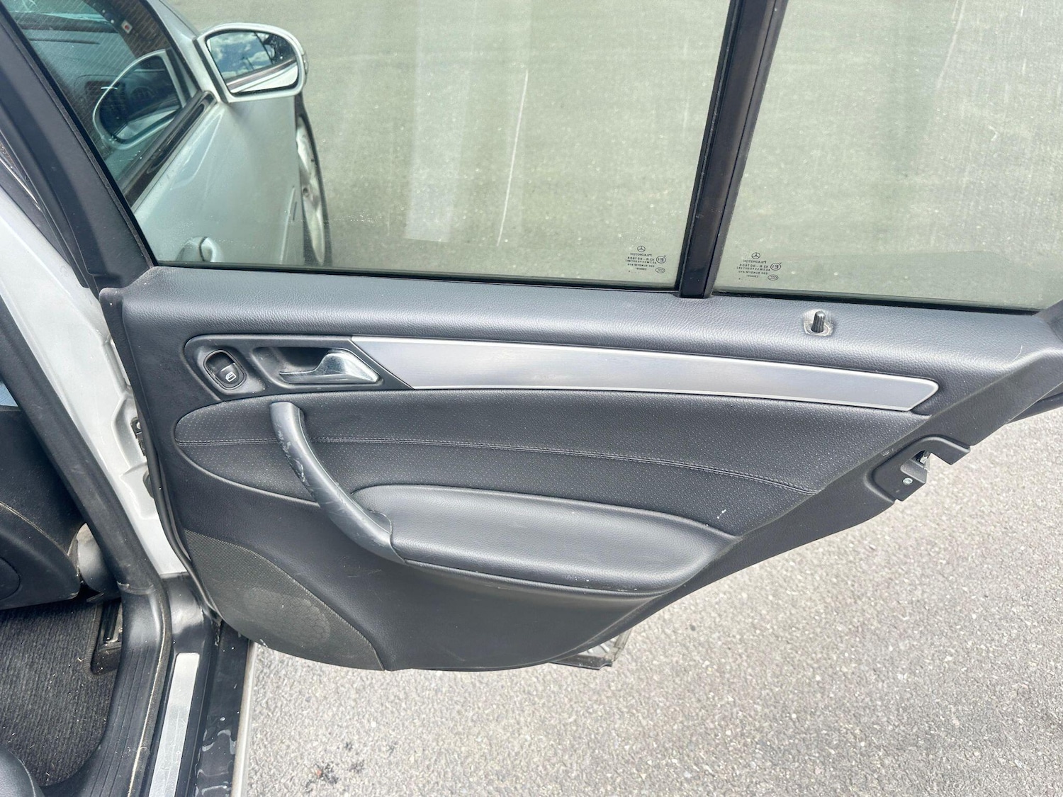 Used Mercedes-Benz C Class 2004 for sale - 76200287: Photo 23