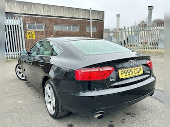 Used Audi A5 2010 for sale - 76965547: Photo