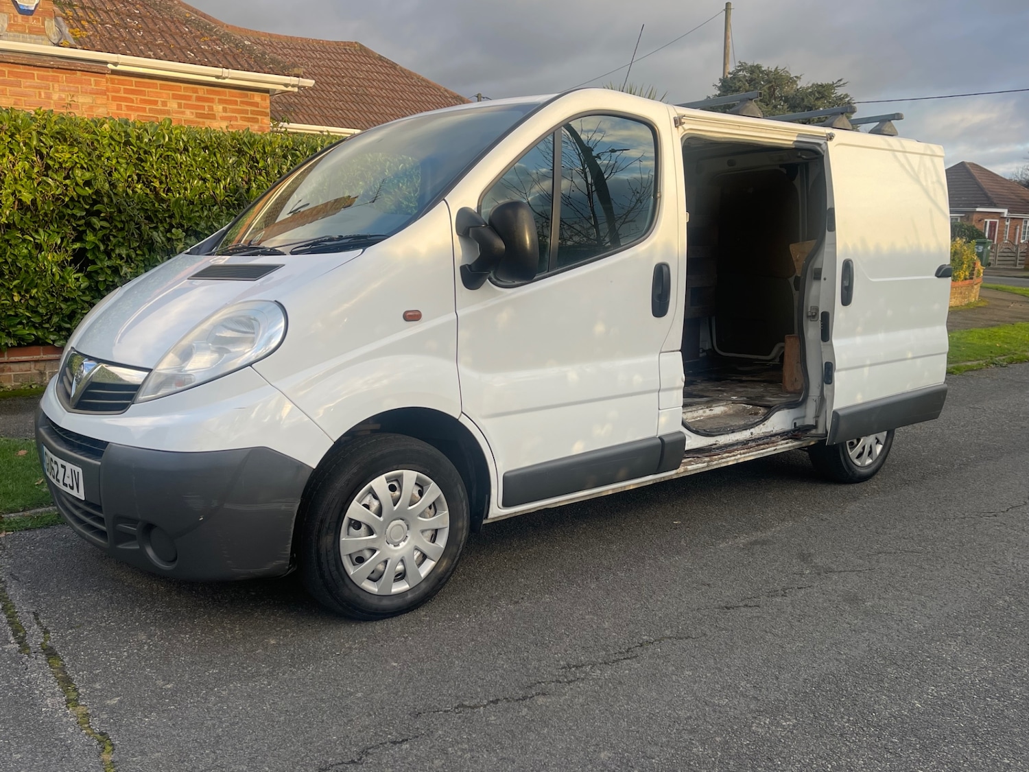 Used Vauxhall Vivaro 2012 for sale - 76697048: Photo 2