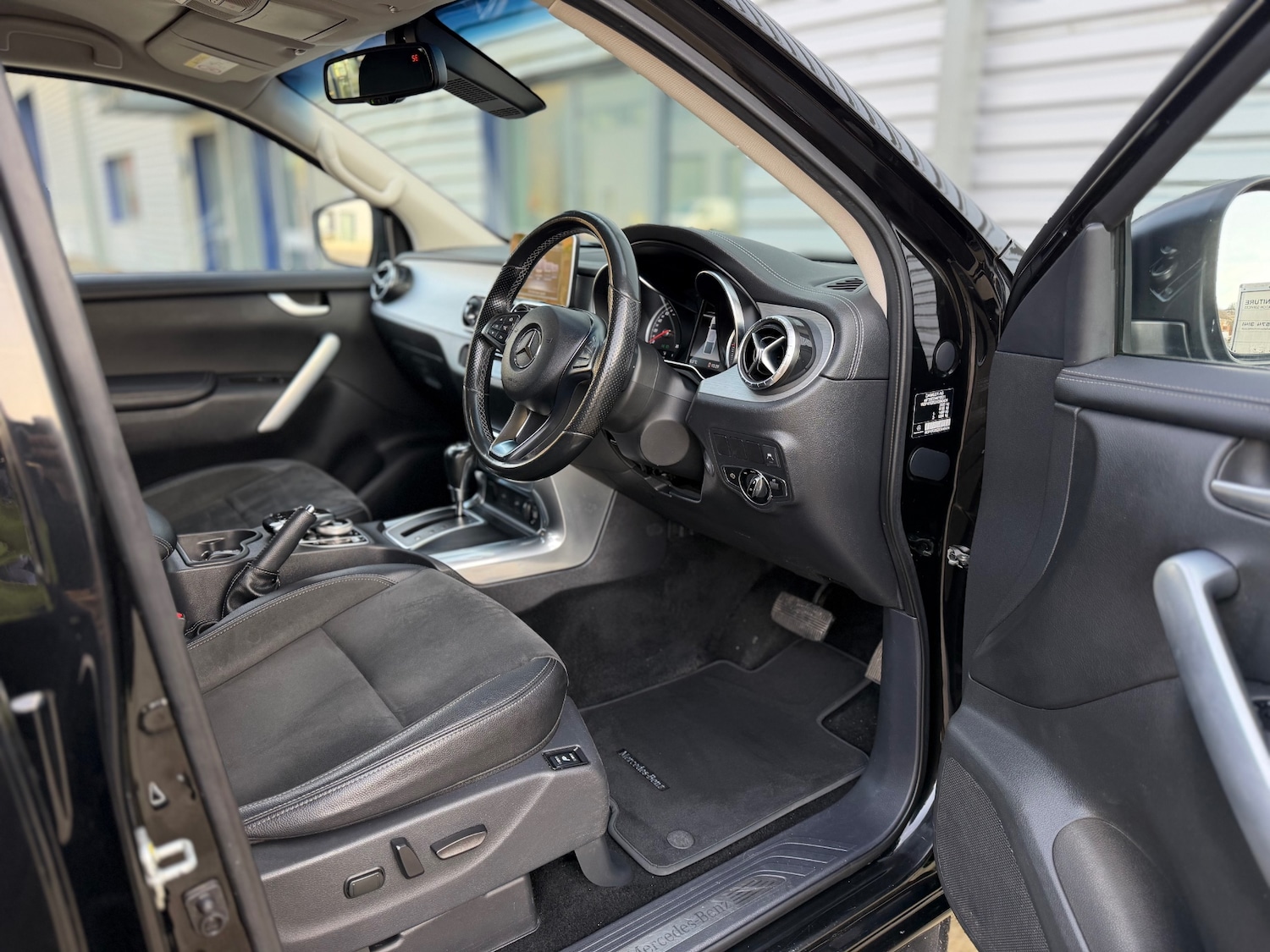 Used Mercedes-Benz X Class 2020 for sale - 77356956: Photo 12