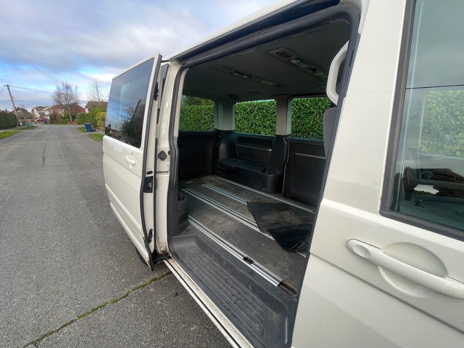 Used Volkswagen Multivan 2012 for sale - 76626584: Photo 13