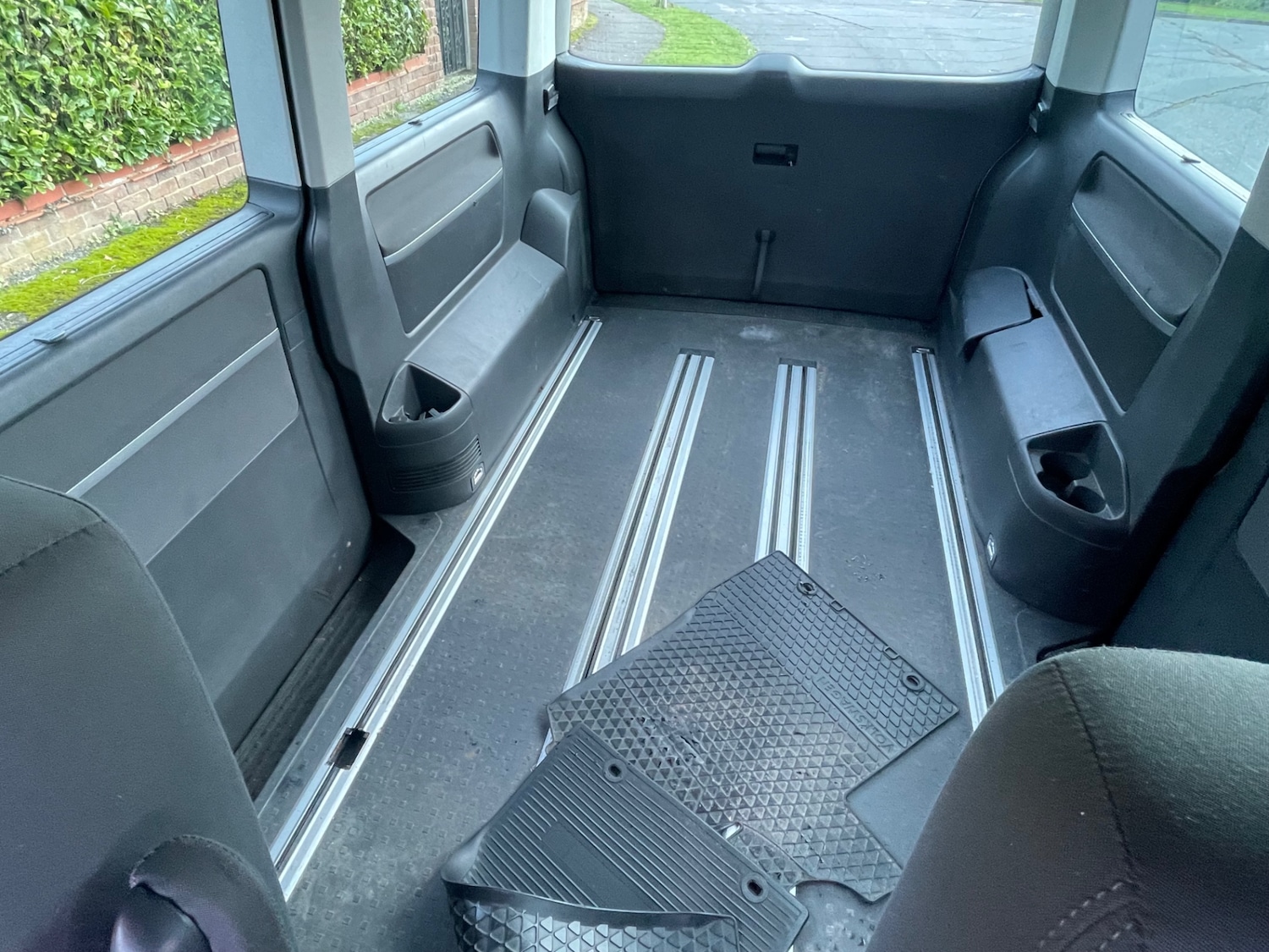 Used Volkswagen Multivan 2012 for sale - 76626584: Photo 16