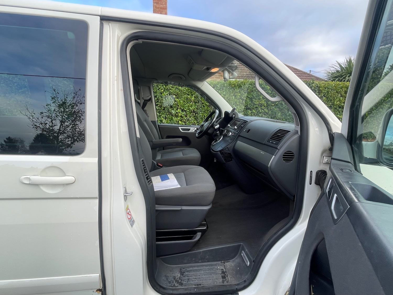 Used Volkswagen Multivan 2012 for sale - 76626584: Photo 18