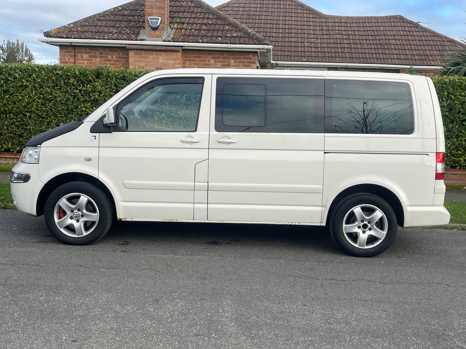 Used Volkswagen Multivan 2012 for sale - 76626584: Photo 9
