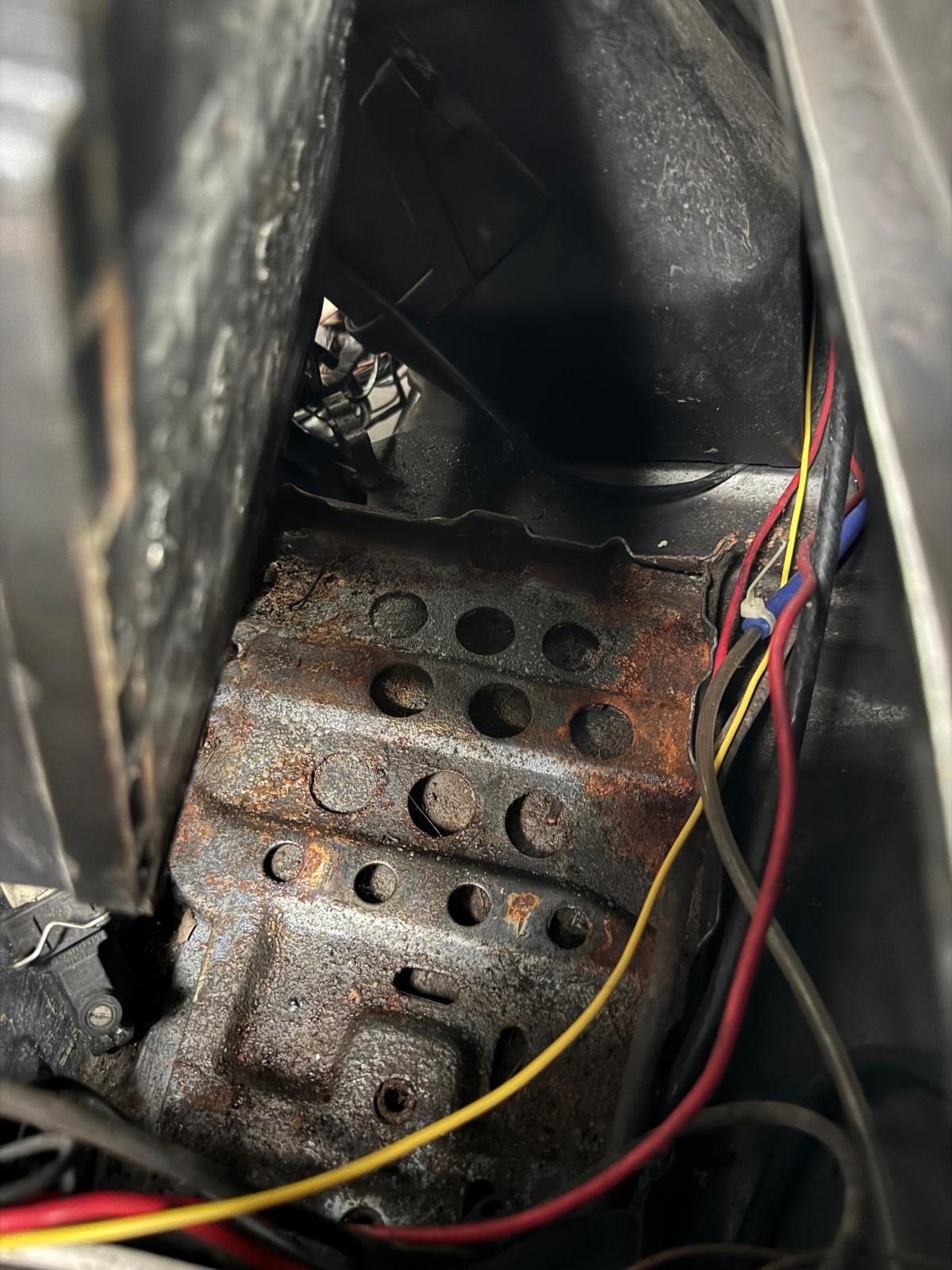 Used Ford Escort 1991 for sale - 77592528: Photo 17