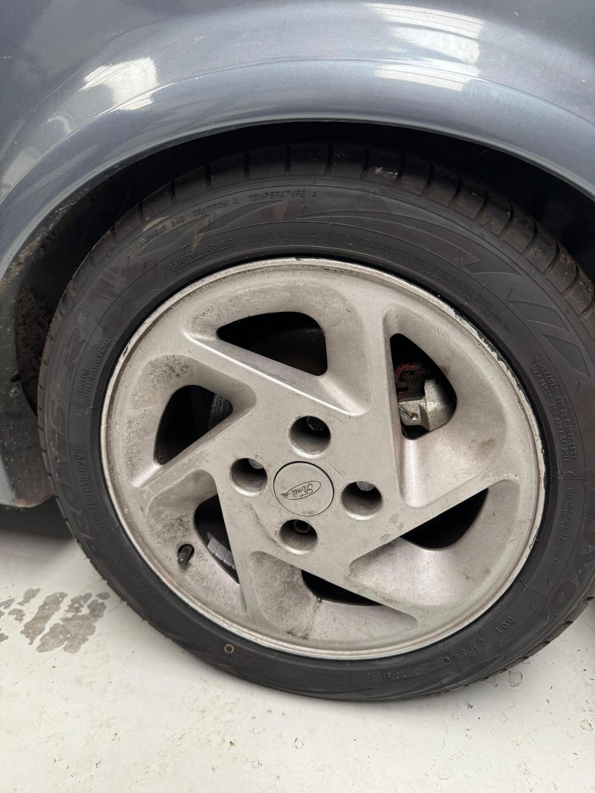 Used Ford Escort 1991 for sale - 77592528: Photo 19