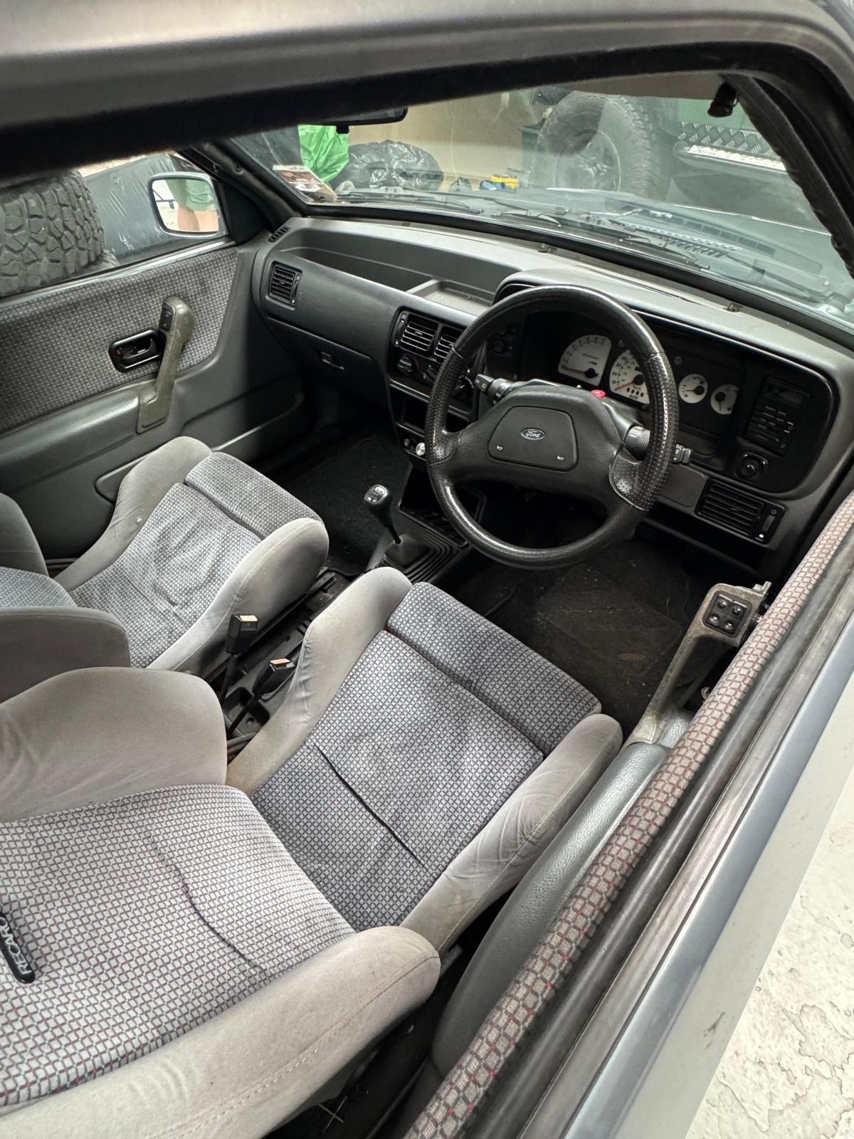 Used Ford Escort 1991 for sale - 77592528: Photo 8