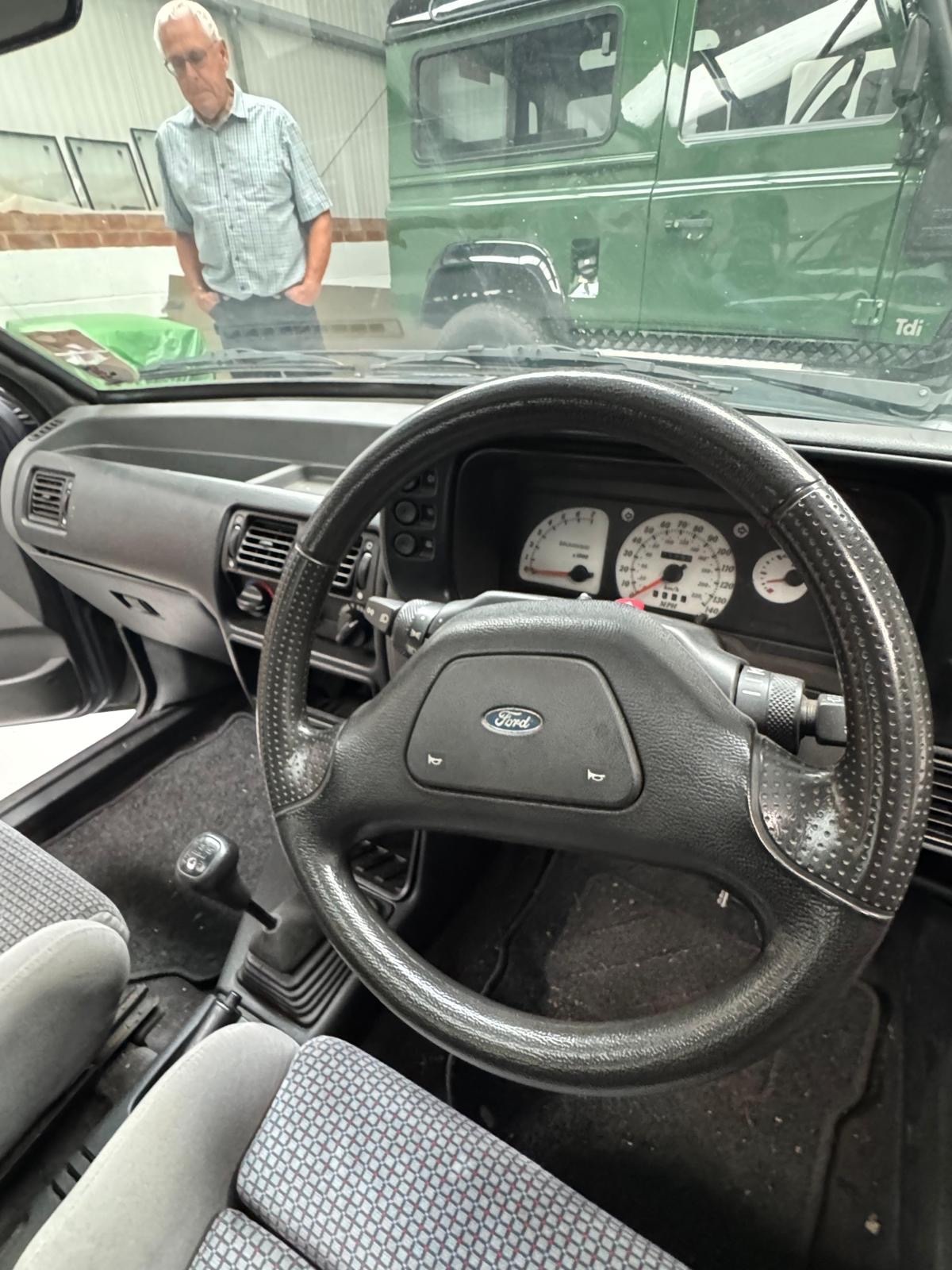 Used Ford Escort 1991 for sale - 77592528: Photo 9