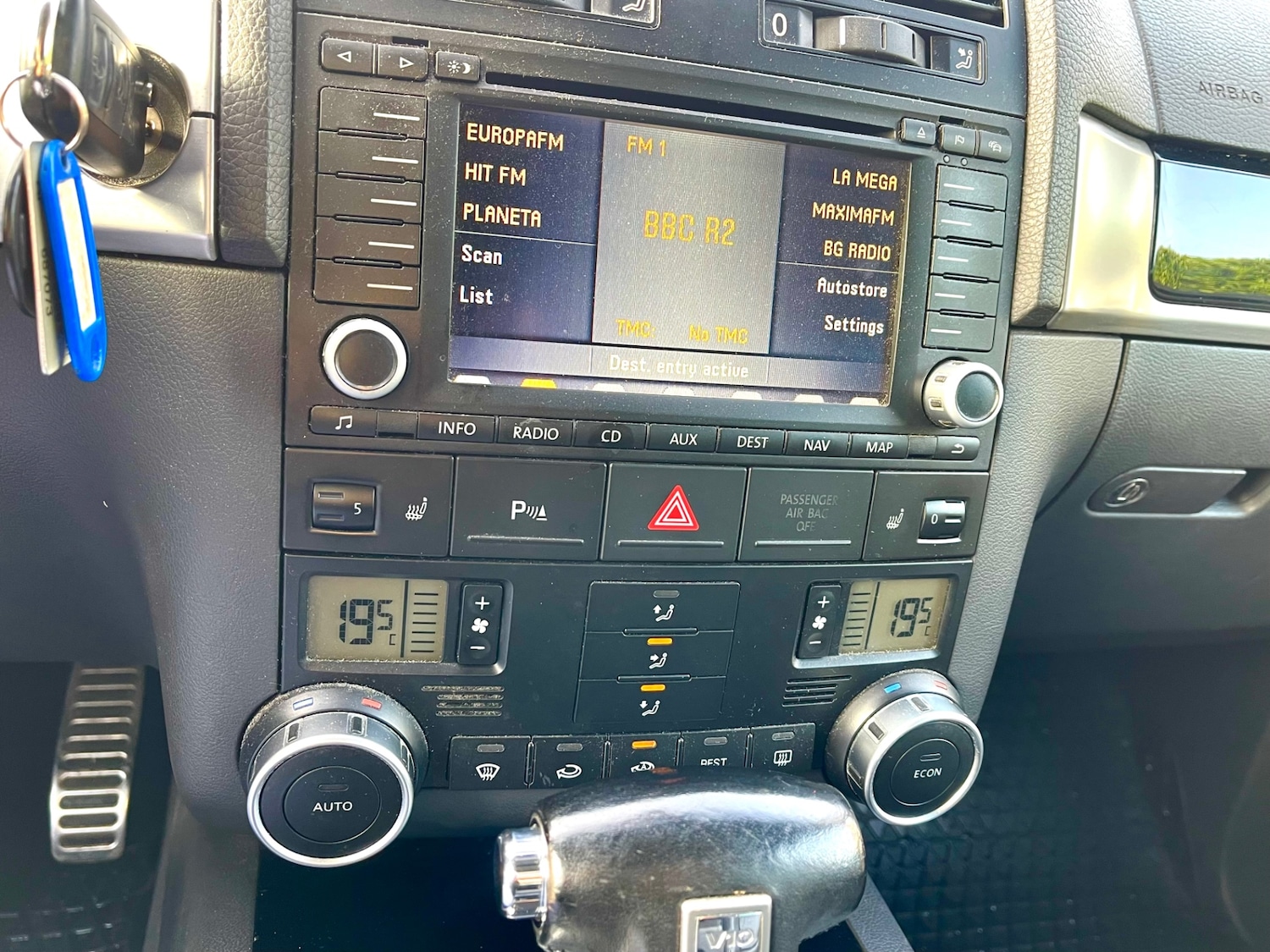 Used Volkswagen Touareg 2007 for sale - 77763175: Photo 11