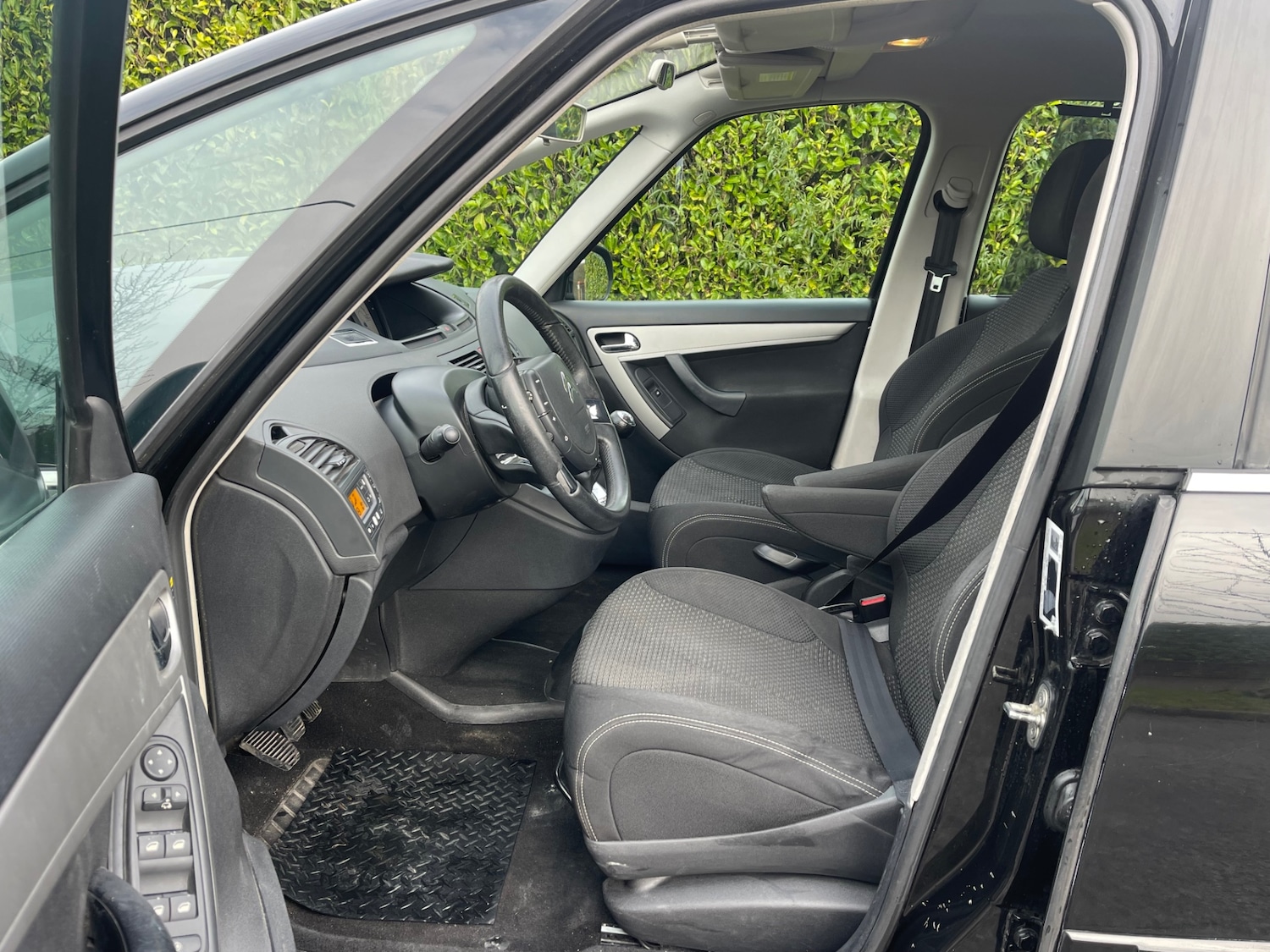 Used Citroen C4 Picasso 2012 for sale - 77351232: Photo 13