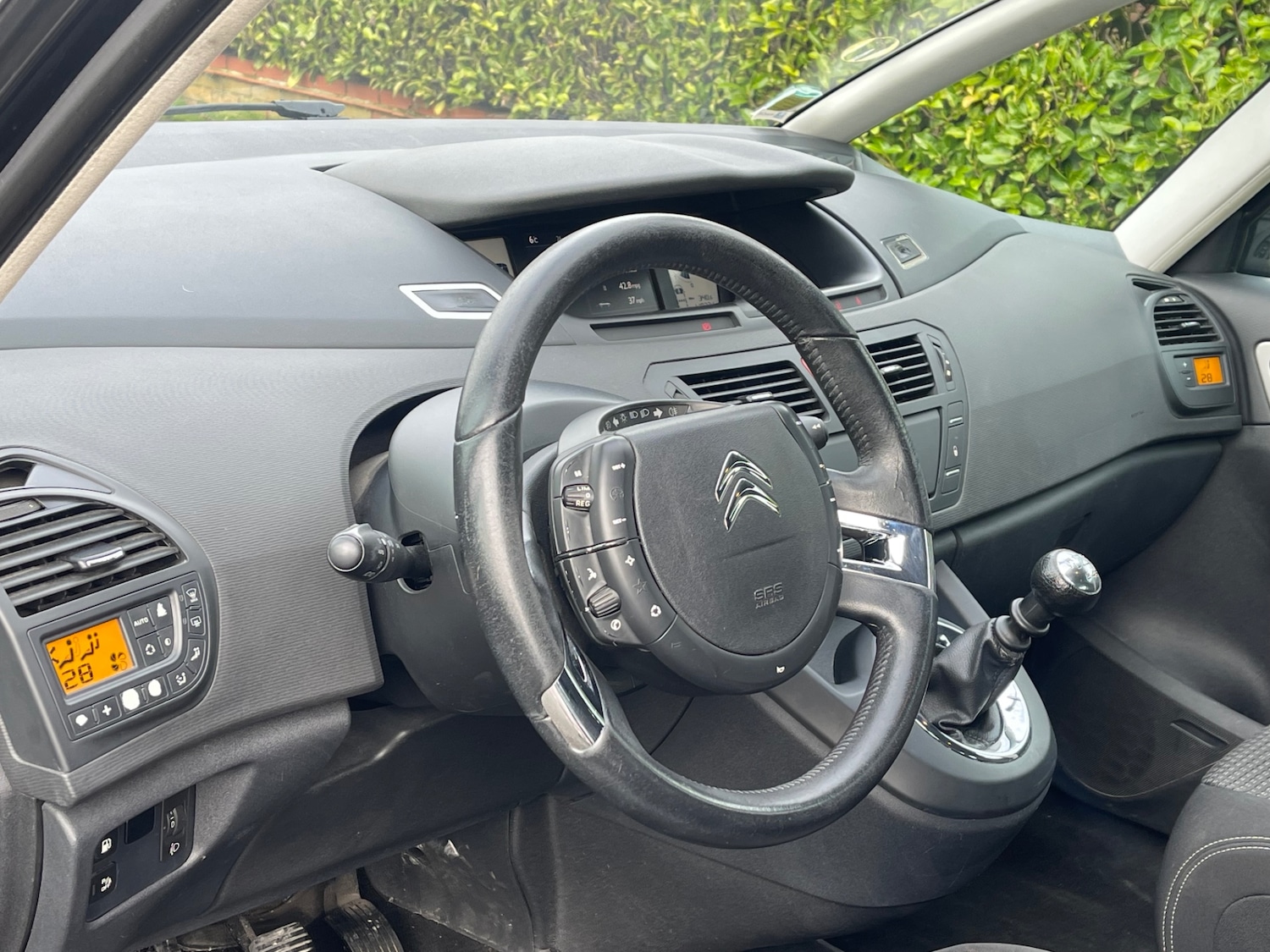 Used Citroen C4 Picasso 2012 for sale - 77351232: Photo 15