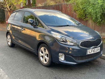 Used Kia Carens 2016 for sale - 76018470: Photo 2