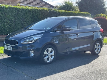 Used Kia Carens 2016 for sale - 76018470: Photo 3