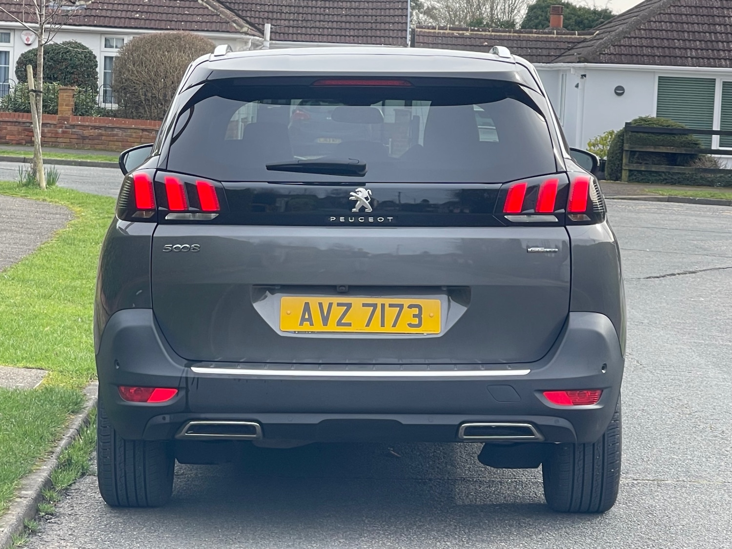 Used Peugeot E-5008 2018 for sale - 77502937: Photo 10