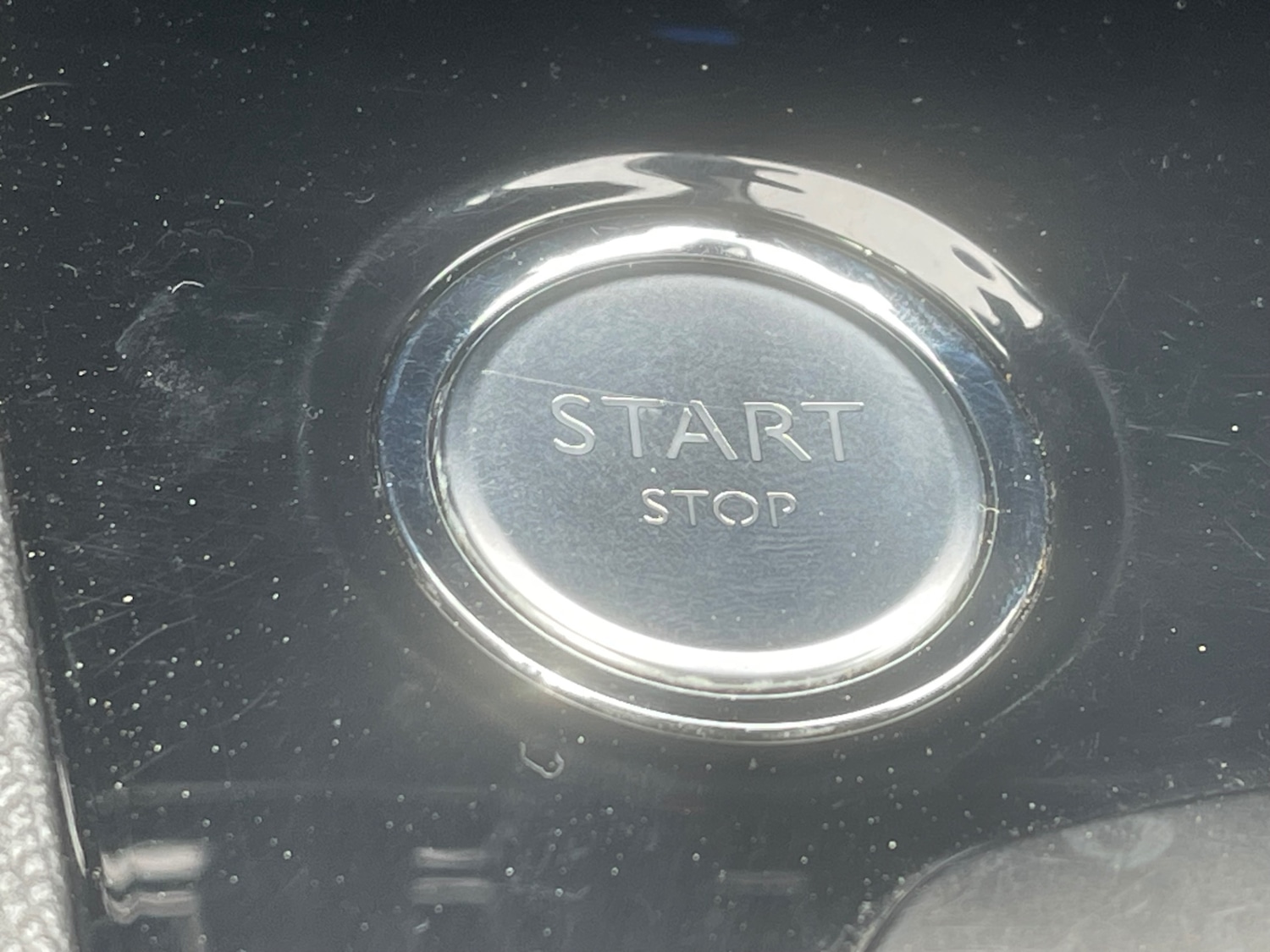 Used Peugeot E-5008 2018 for sale - 77502937: Photo 22