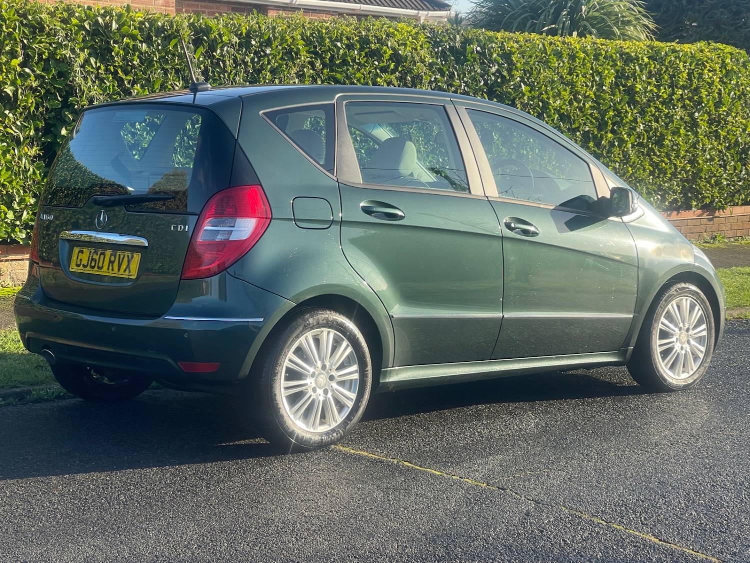 Used Mercedes-Benz A-Class 2010 for sale - 77019025: Photo 3