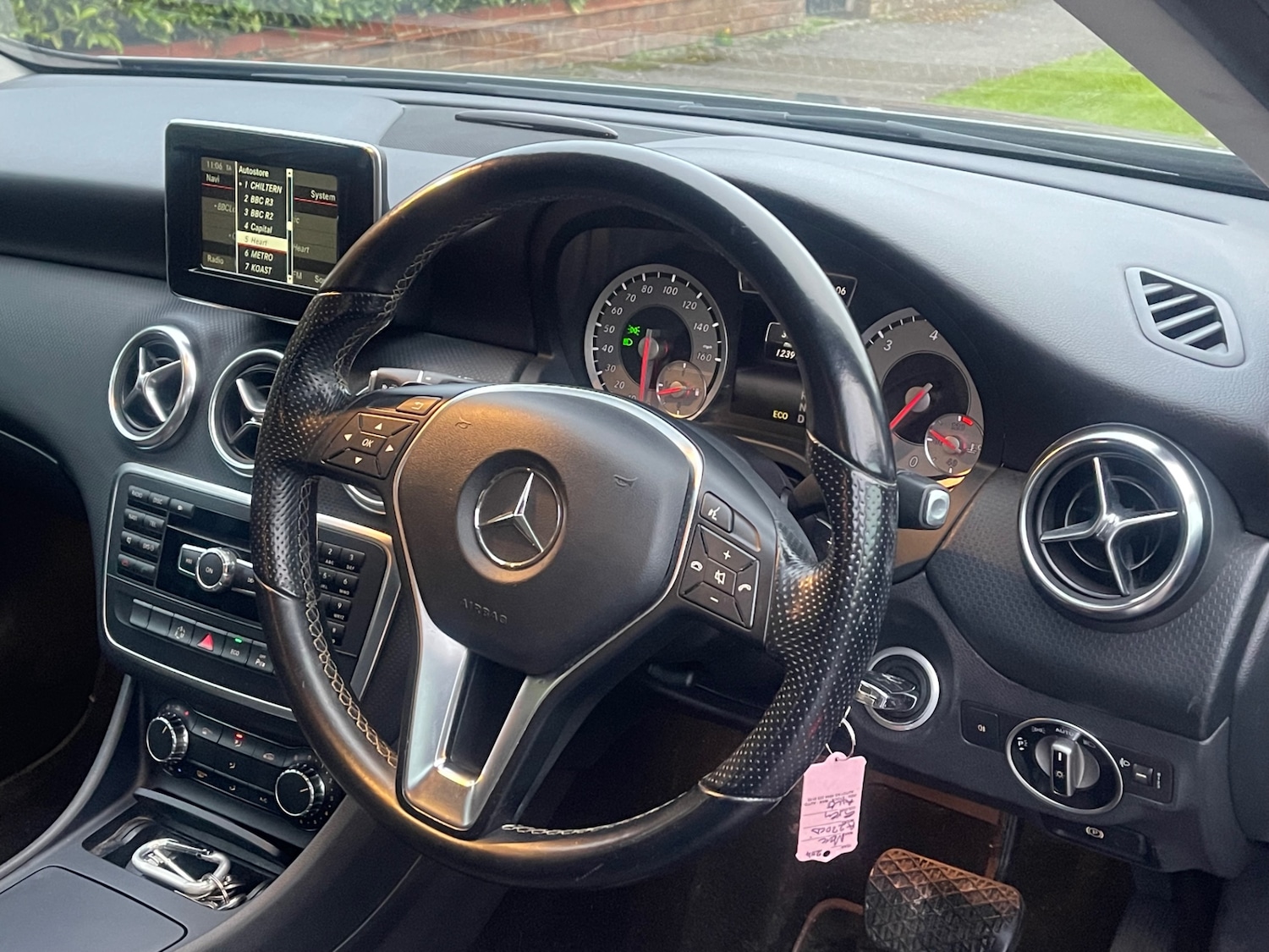 Used Mercedes-Benz A-Class 2014 for sale - 76344711: Photo 7