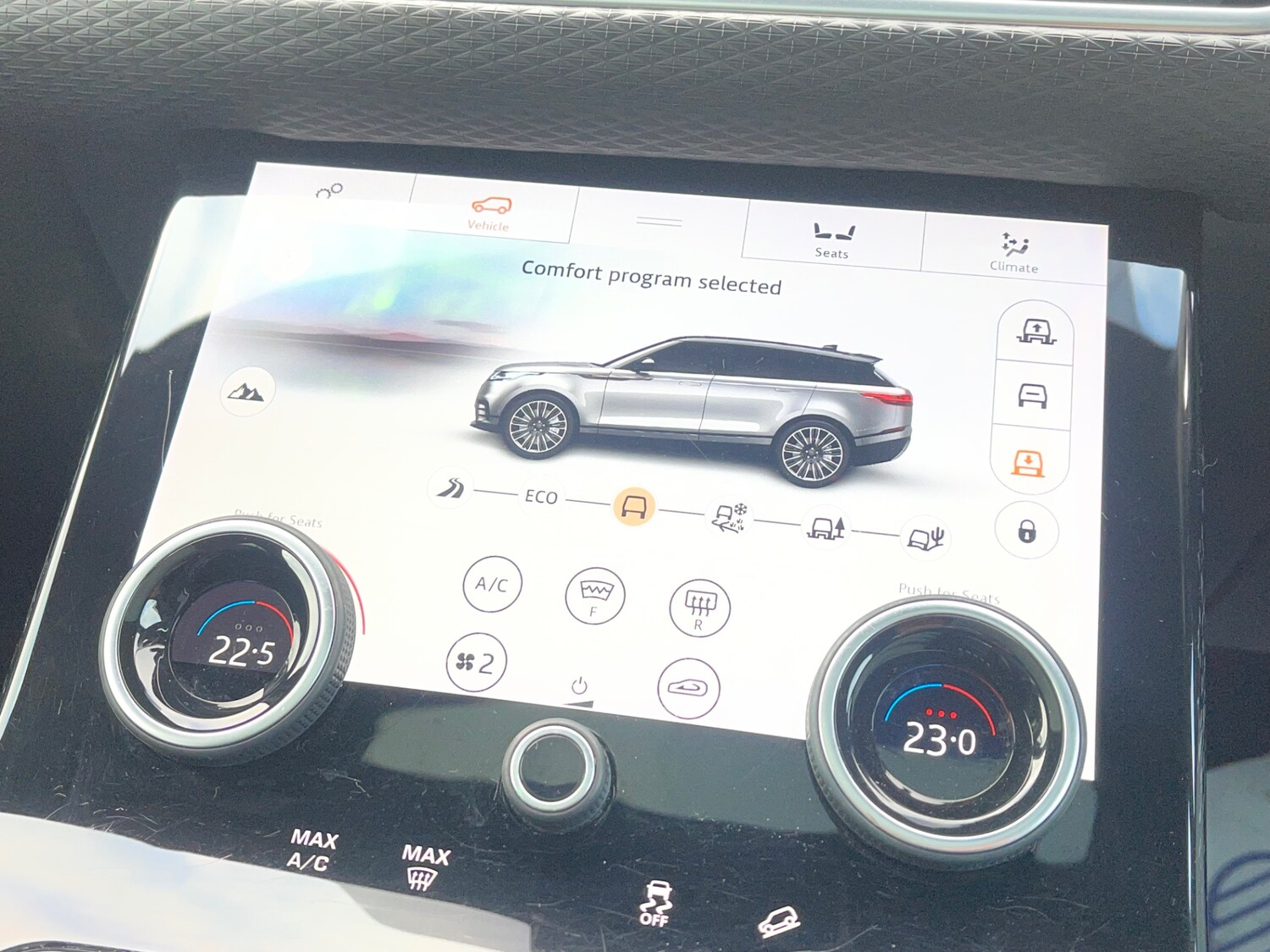 Used Land Rover Range Rover Velar 2017 for sale - 77058460: Photo 20