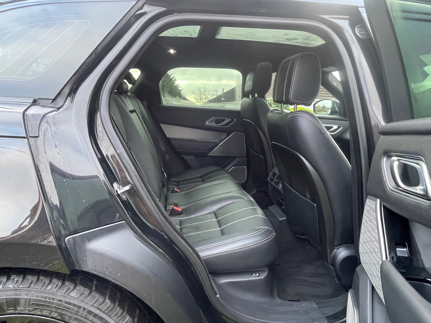 Used Land Rover Range Rover Velar 2017 for sale - 77058460: Photo 28