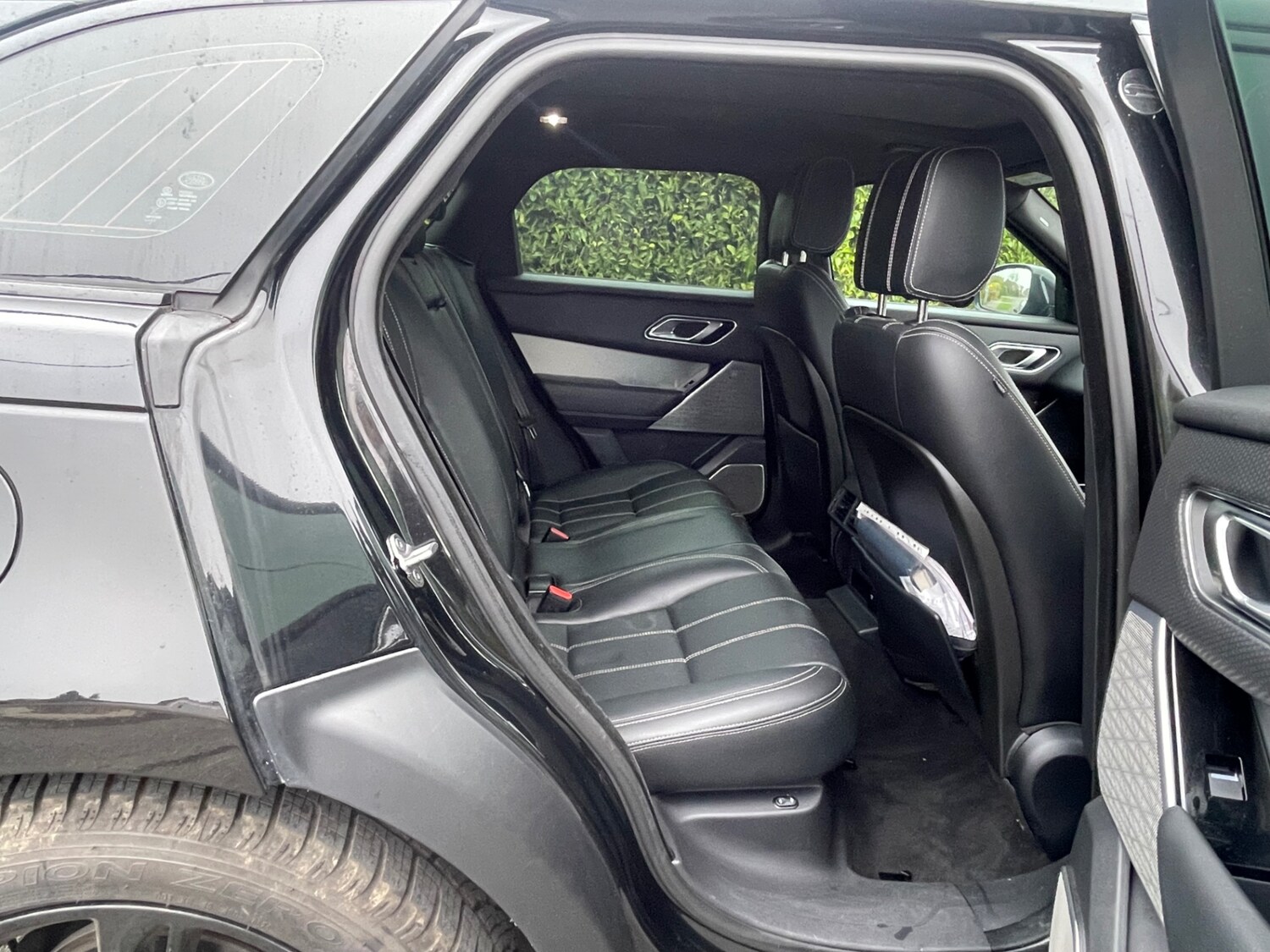 Used Land Rover Range Rover Velar 2017 for sale - 77058460: Photo 8