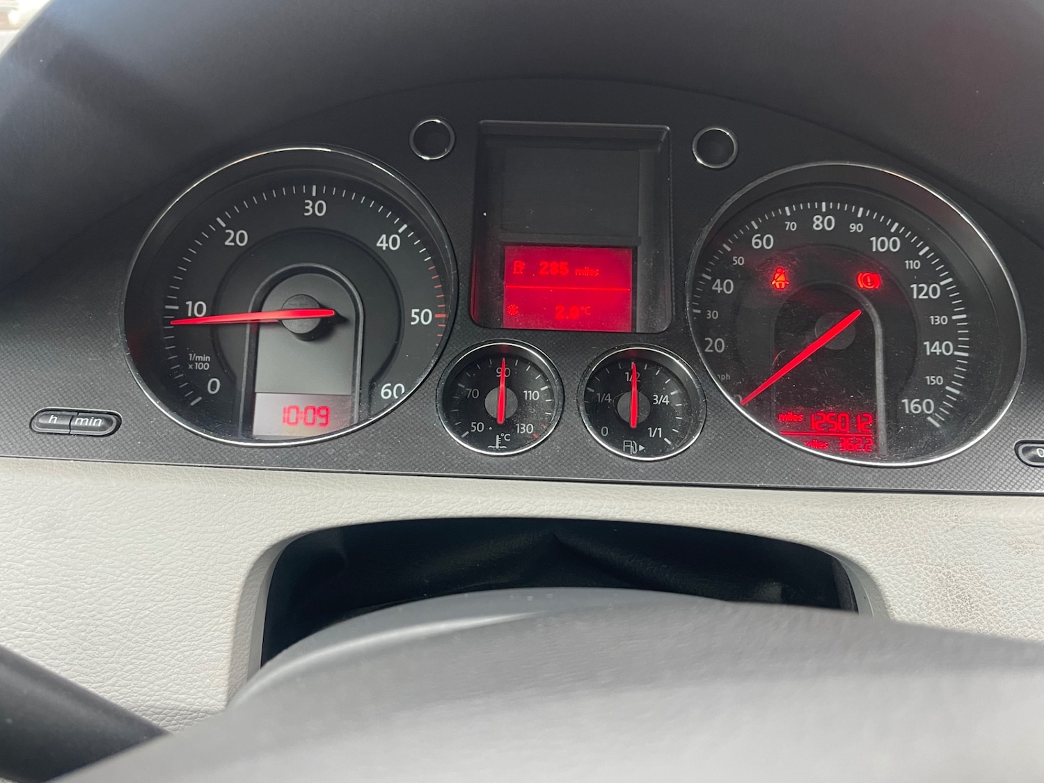 Used Volkswagen Passat 2010 for sale - 76940427: Photo 15