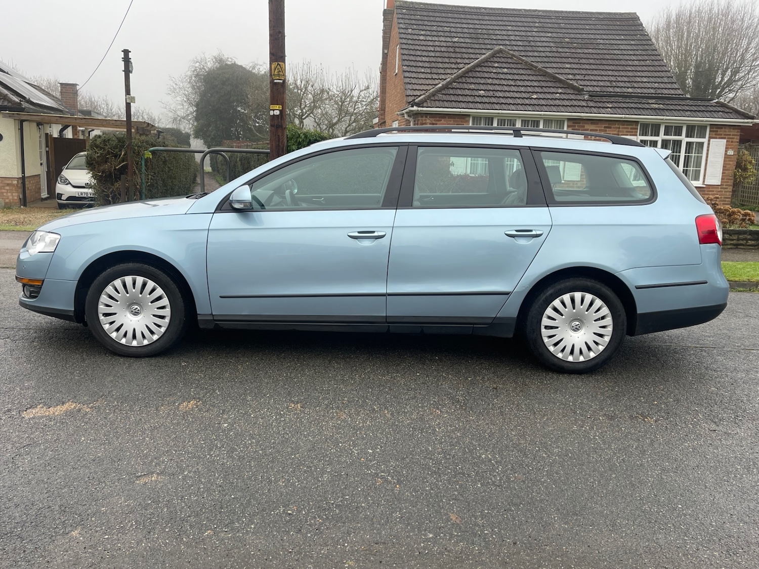 Used Volkswagen Passat 2010 for sale - 76940427: Photo 6