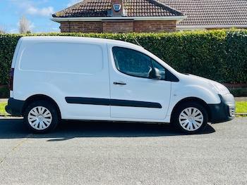Used Citroen Berlingo 2016 for sale - 78053162: Photo