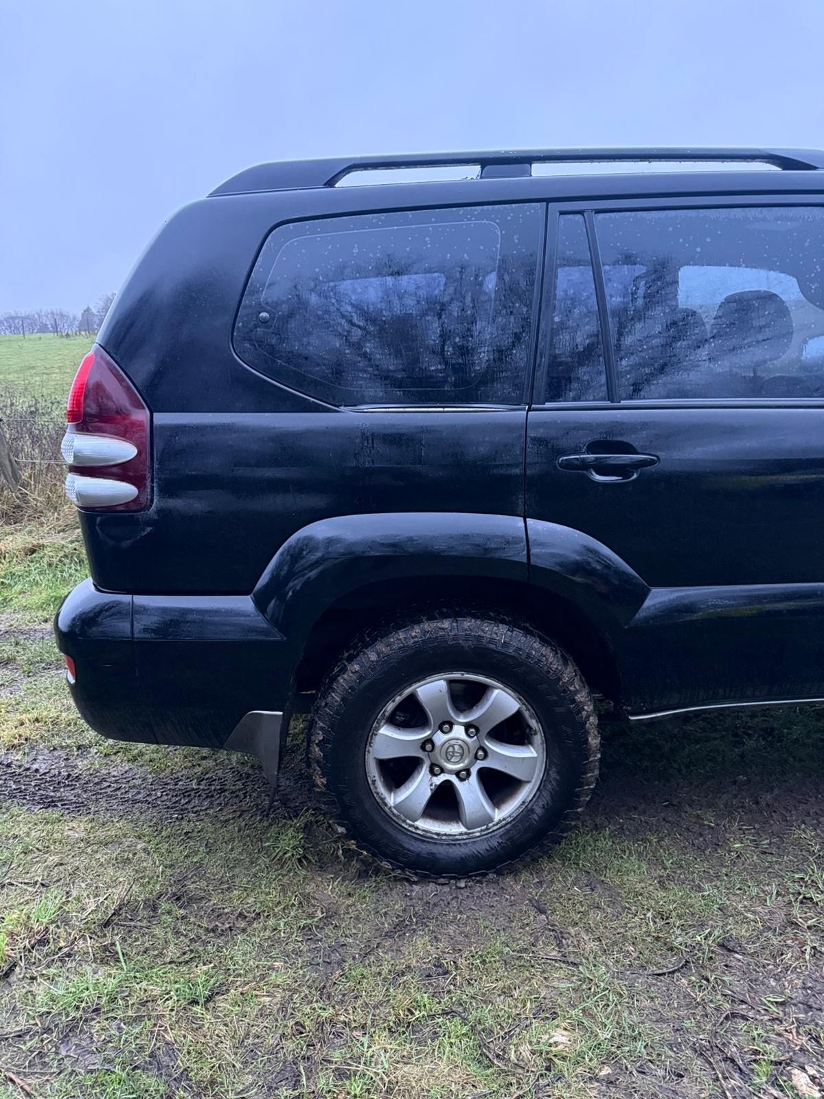 Used Toyota Land Cruiser 2006 for sale - 77287242: Photo 12