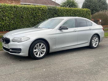 Used BMW 5 Series 2014 for sale - 77492757: Photo