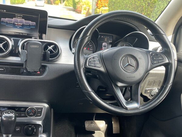 Used Mercedes-Benz X-Class 2020 for sale - 75673004: Photo 24