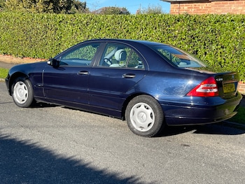 Used Mercedes-Benz C-Class 2002 for sale - 75379306: Photo