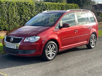 Used Volkswagen Touran 2009 for sale - 76692785: Photo