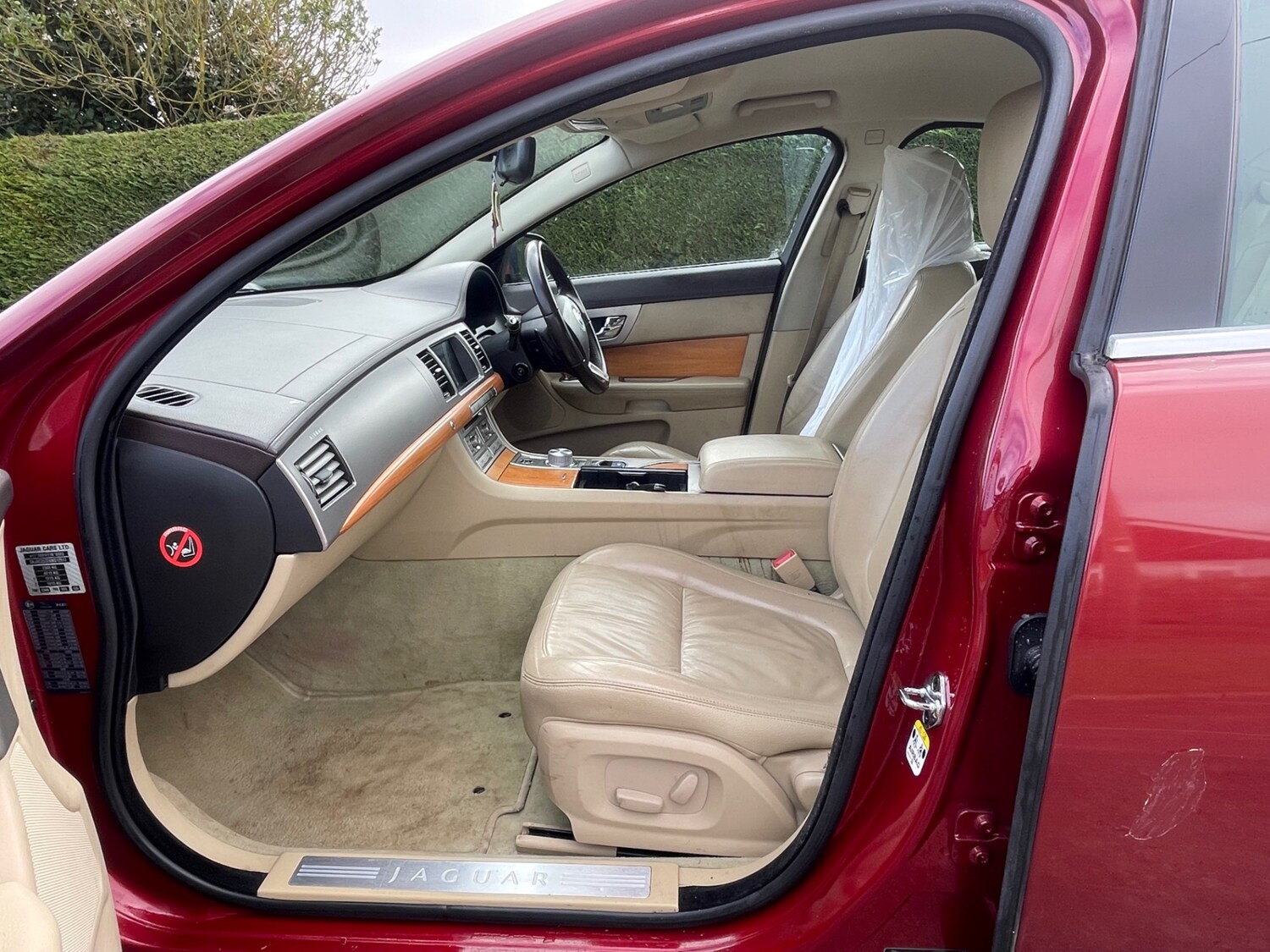 Used Jaguar XF 2011 for sale - 77915797: Photo 9