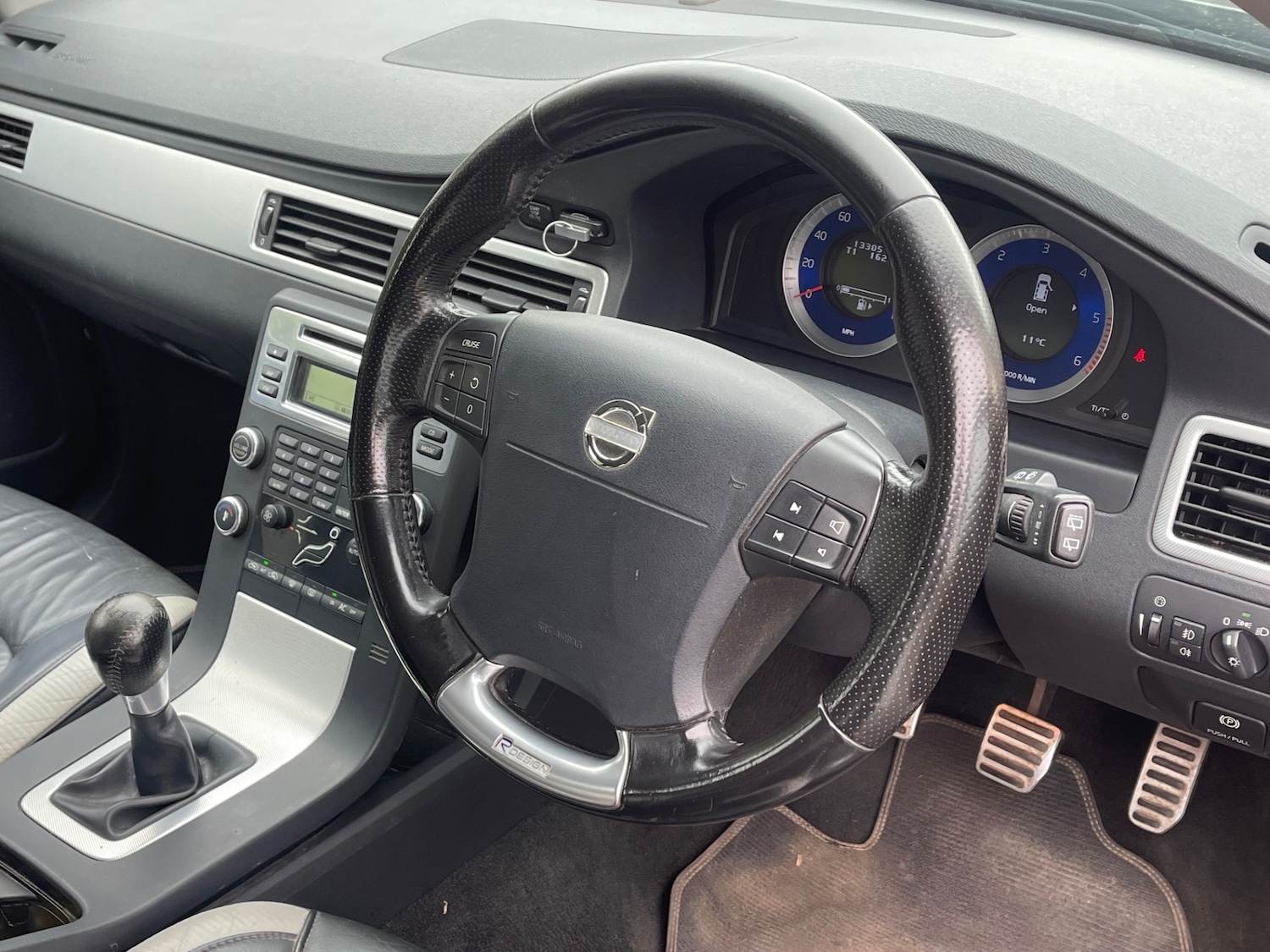 Used Volvo V70 2009 for sale - 76287969: Photo 12