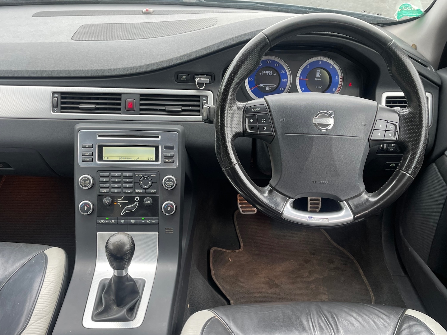 Used Volvo V70 2009 for sale - 76287969: Photo 14