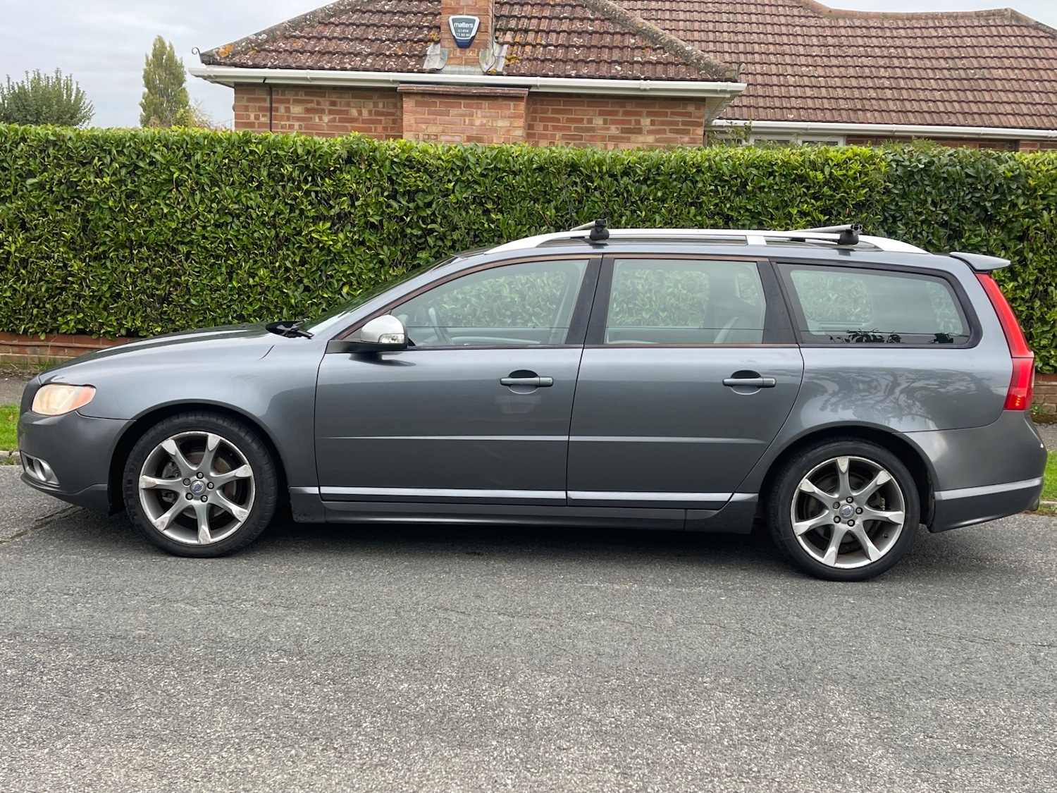 Used Volvo V70 2009 for sale - 76287969: Photo 6
