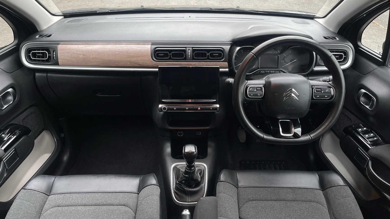 Used Citroen C3 2023 for sale - 76821547: Photo 11