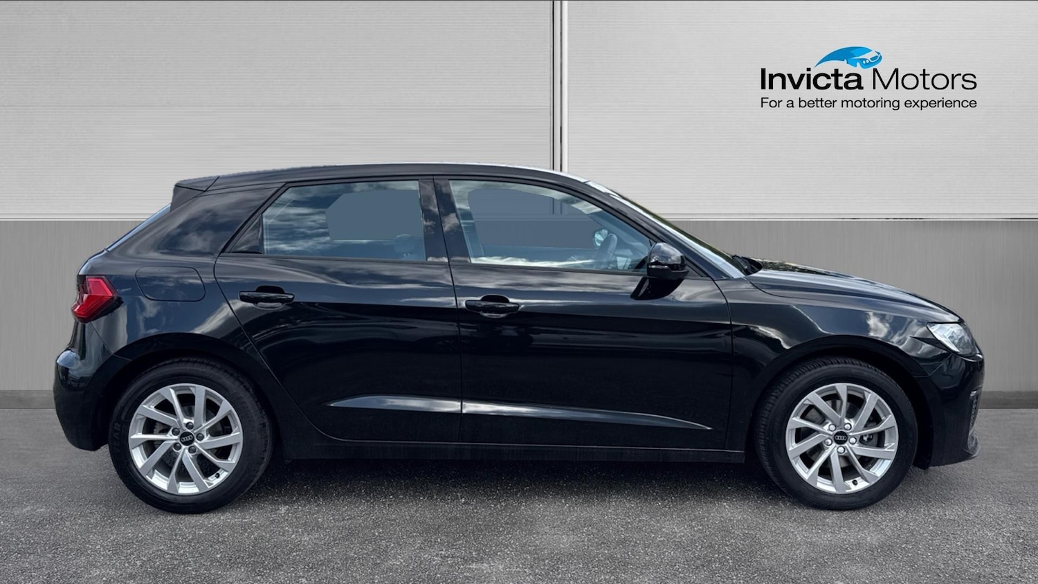 Used Audi A1 2022 for sale - 75899102: Photo 2