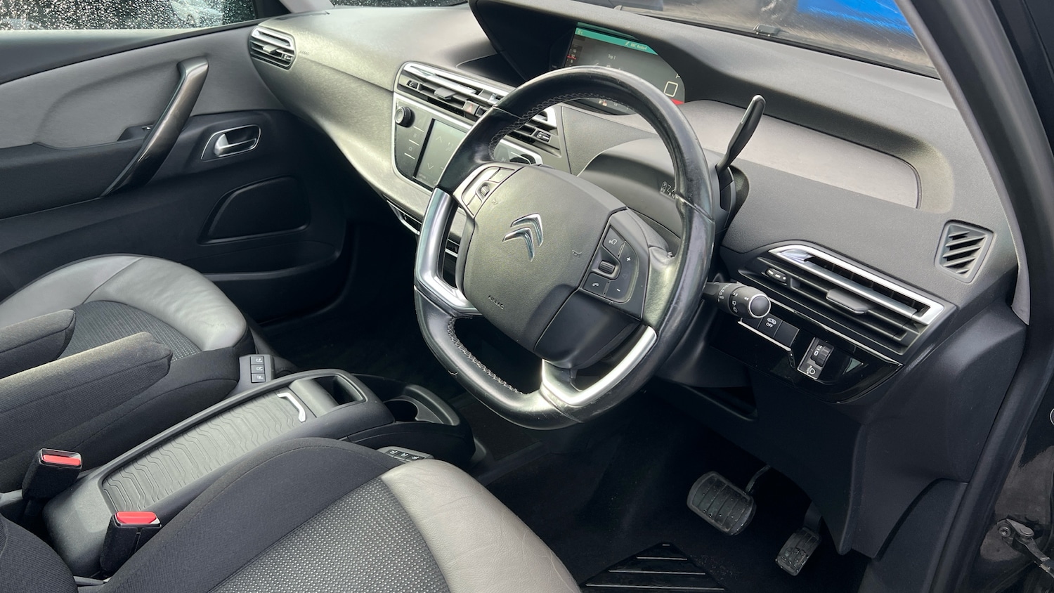 Used Citroen C4 Grand Picasso 2018 for sale - 76387089: Photo 9