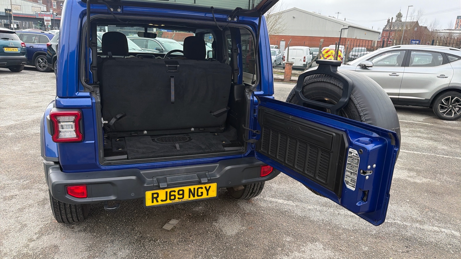 Used Jeep Wrangler 2019 for sale - 77028206: Photo 15