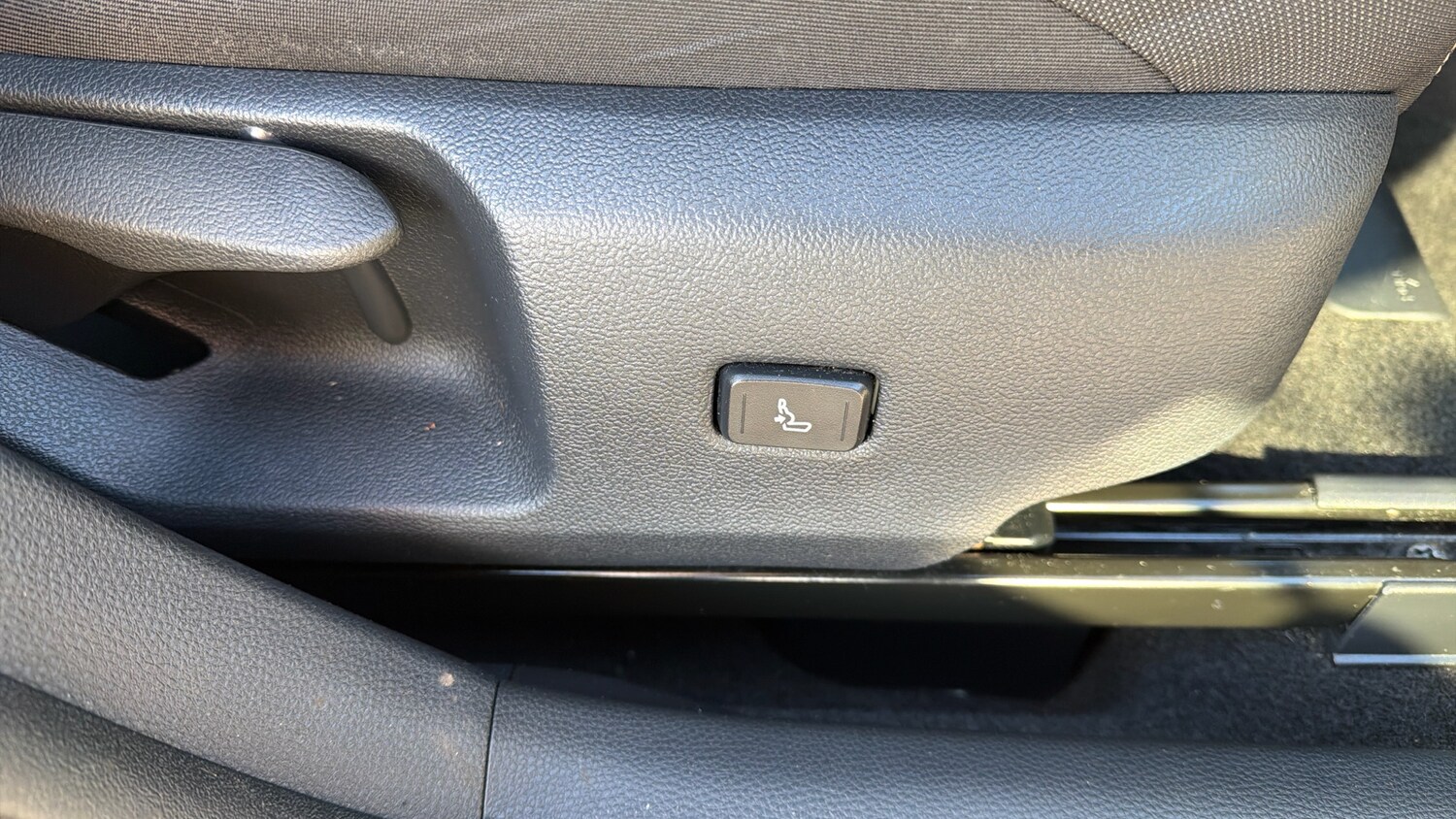 Used Toyota Corolla 2023 for sale - 77028203: Photo 21